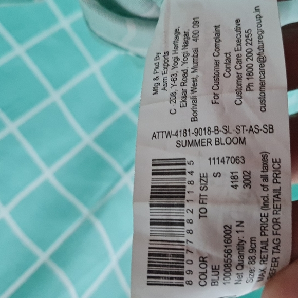 Floral cape kurti set. - Picture 9 of 16